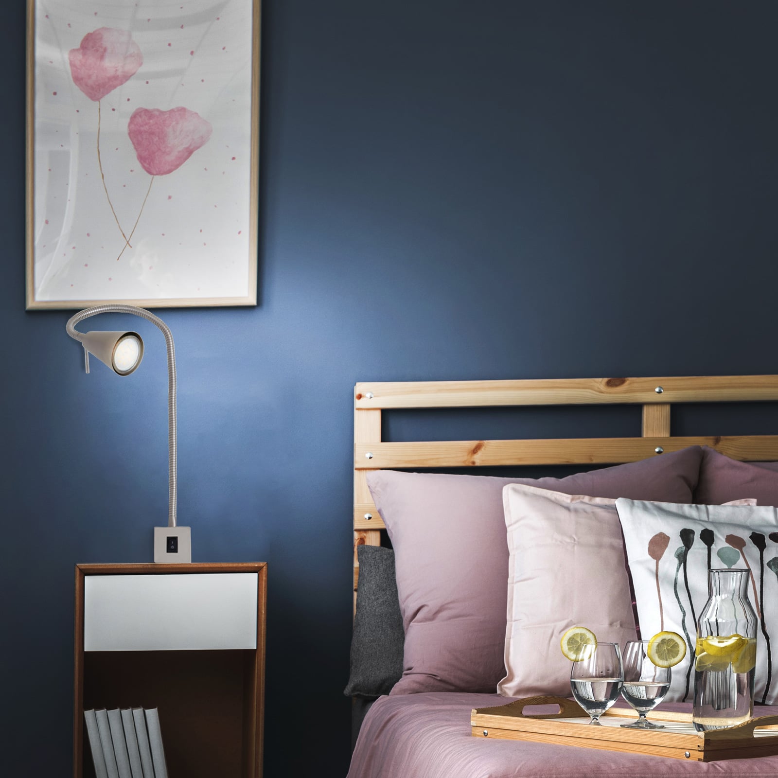 LED vegglampe Tuso med fleksarm matt nikkel detalj av lampehode