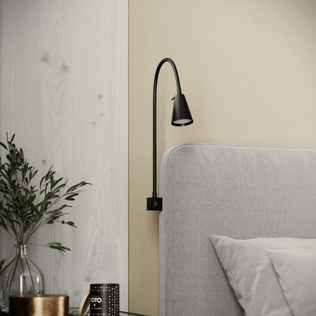 LED vegglampe Tuso med fleksarm svart metall detalj av fleksarm