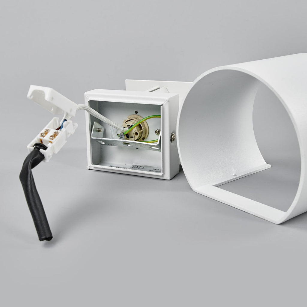 LED vegglampe Xio sylinder dimbar hvit 13 cm sideprofil