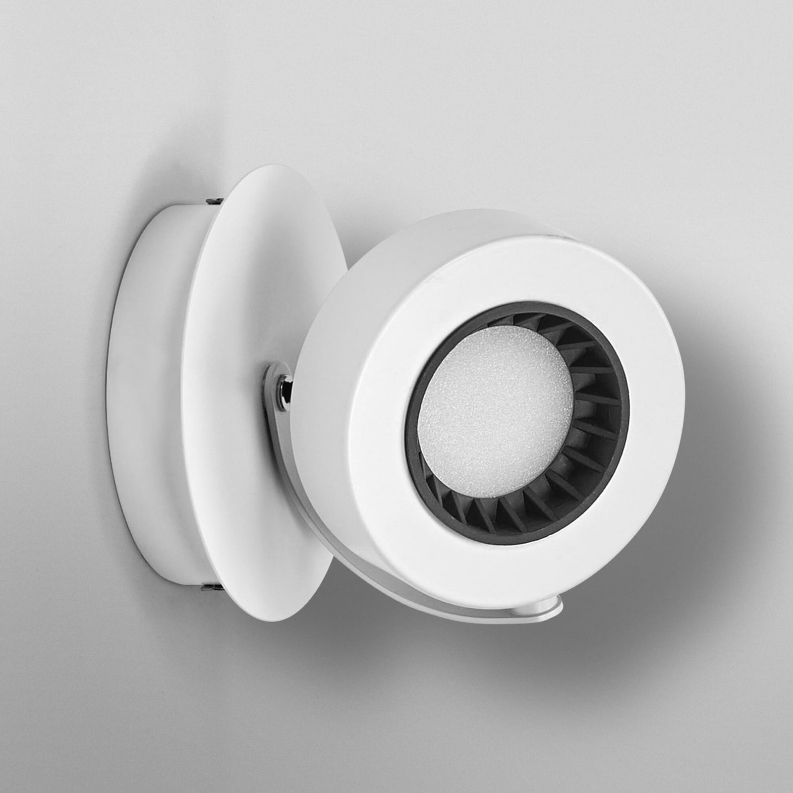 LED veggspot VENUS hvit 1-lys med bryter OSRAM detalj av spot