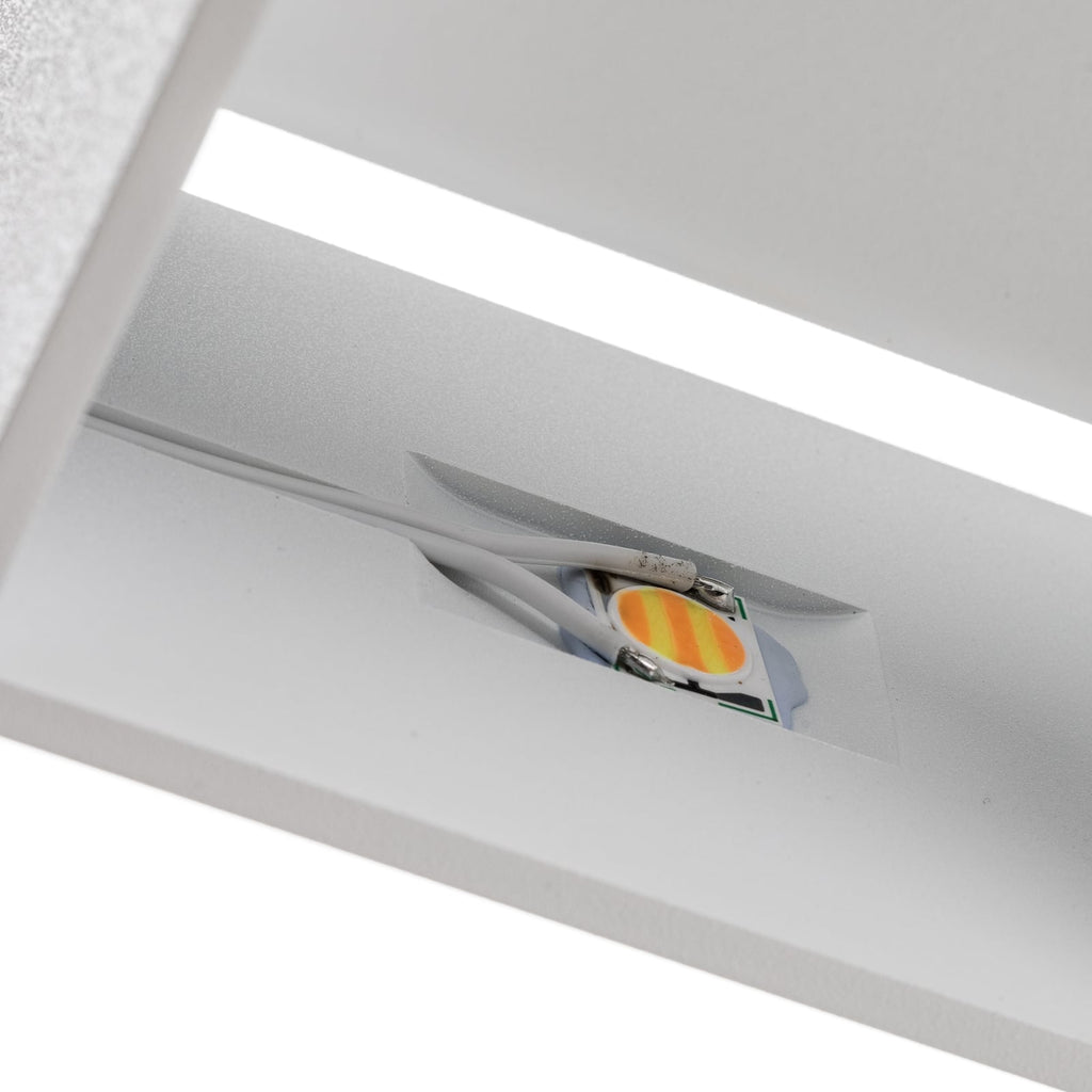 LED vegglampe Logs In opp og ned dimbar hvit lysdetalj ned