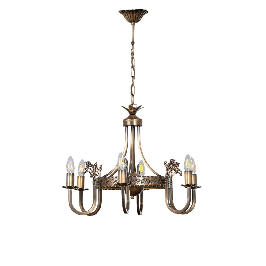 Lysekrone Castle 6-armet messing patinert dimbar Ø62 cm montert i rom