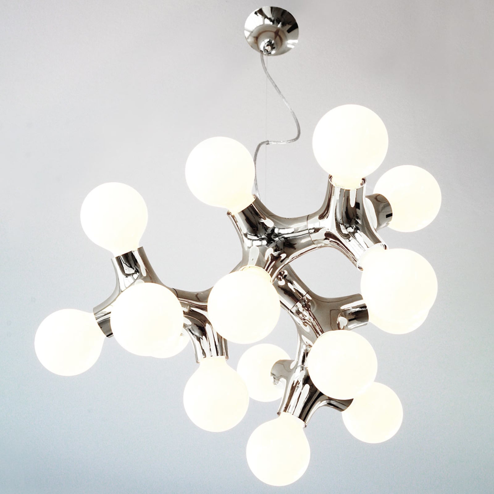 Lysekrone DNA Chandelier XL 15-lys krom bakside
