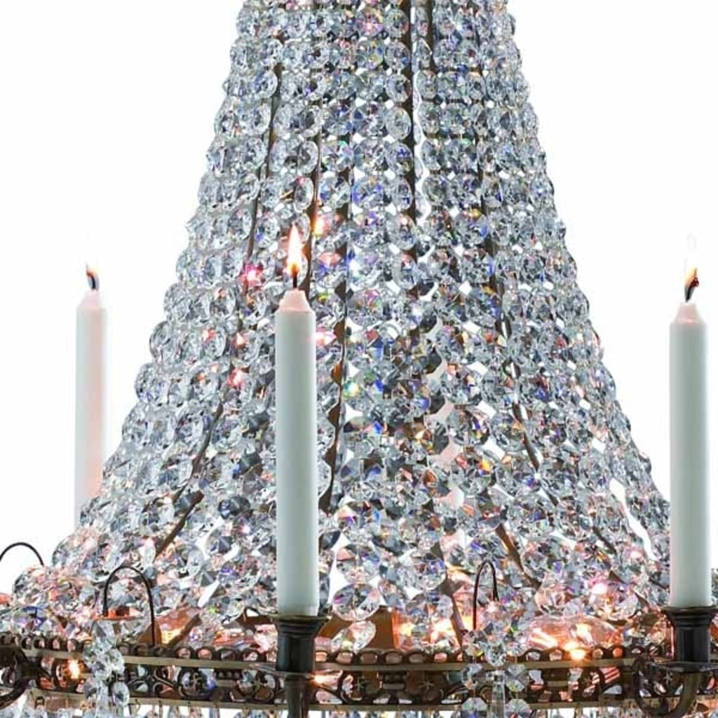 Nærbilde av metallramme på Lysekrone Läckö krystall 9-armet Ø66 cm dimbar