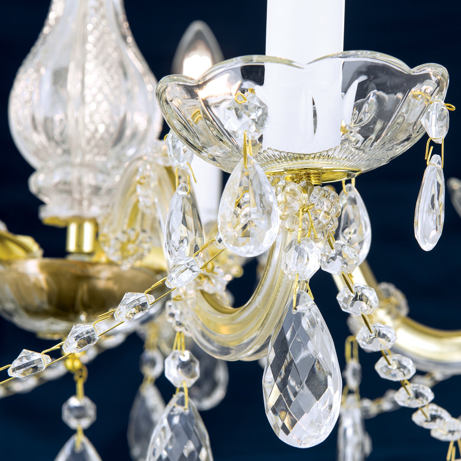 Lysekrone Marie Claire krystallglass 5-lys sett fra siden
