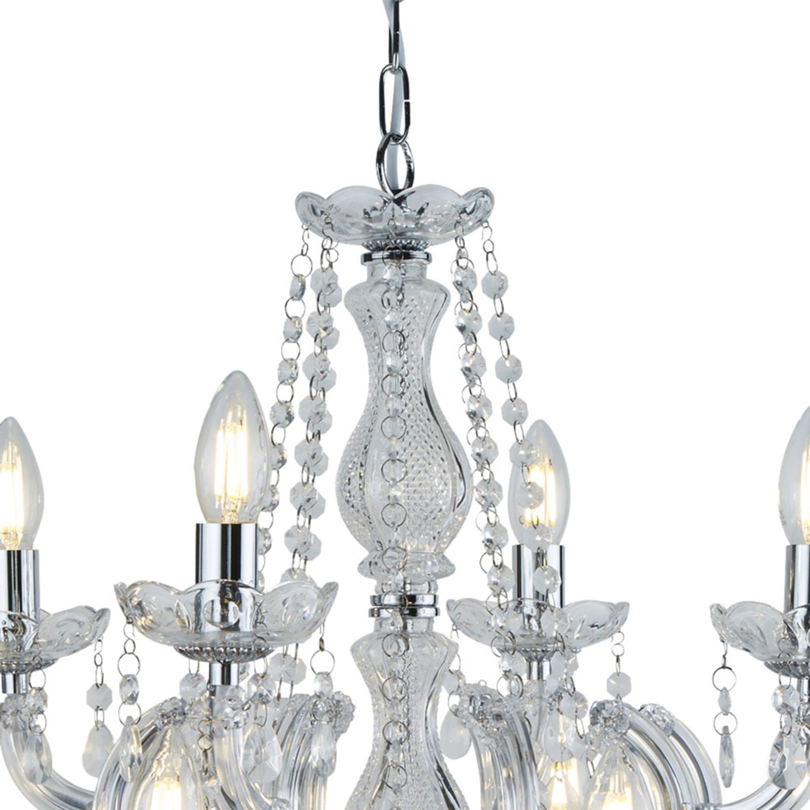 Lysekrone Marie Therese 12-armet krom akrylglass montert i rom