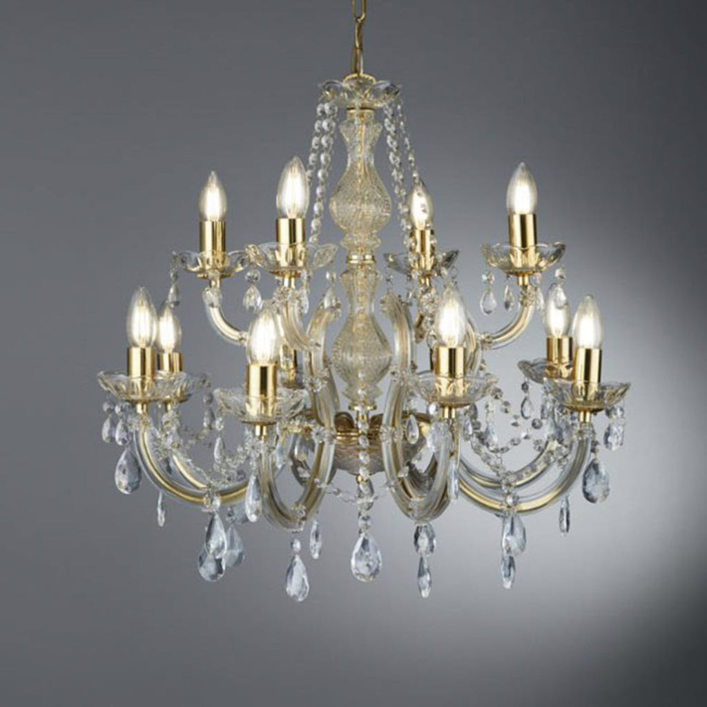 Detalj av Lysekrone Marie Therese messing akrylglass