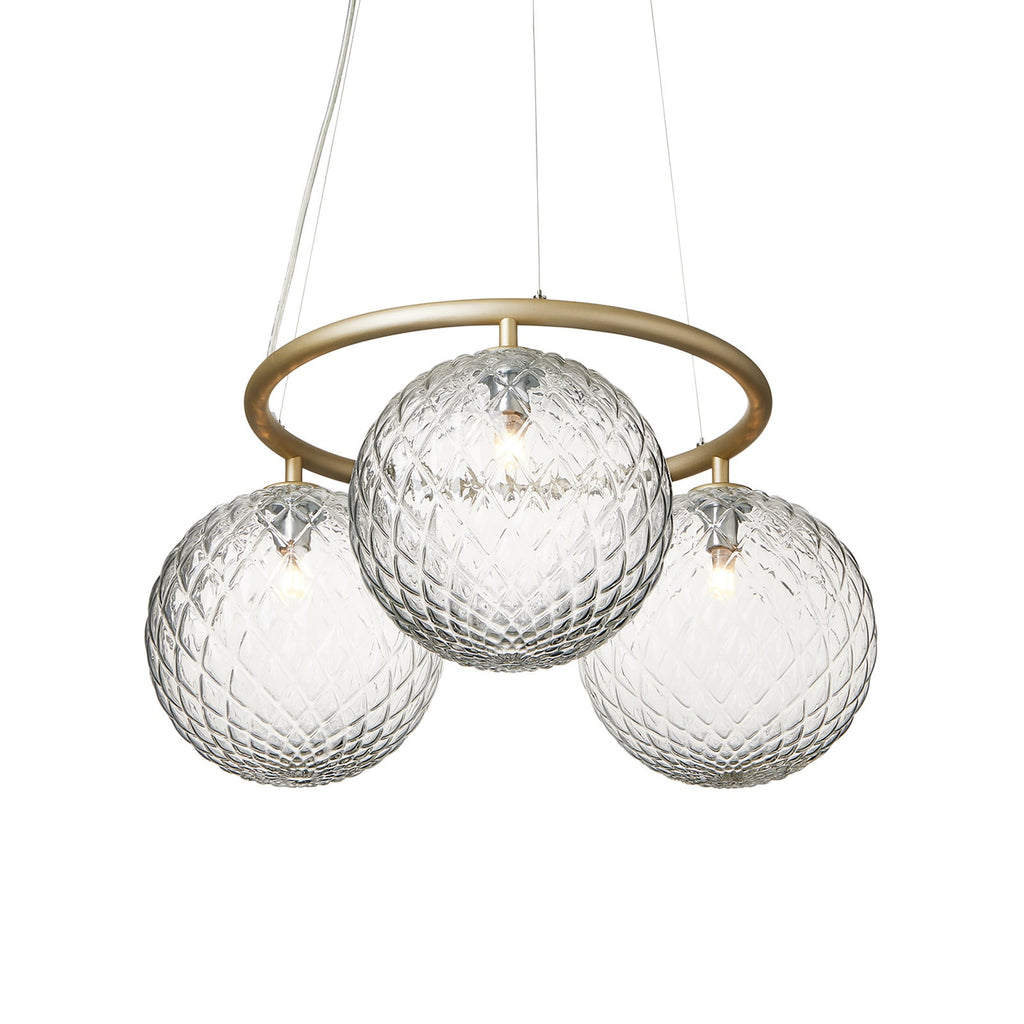 Lysekrone Miira 3 Circular messing klart glass Ø54 cm montert i stue