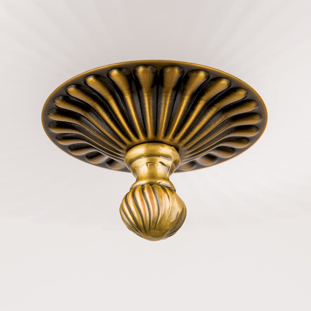 Nærbilde av lyspærer i Lysekrone Rocca klassisk 9-lys bronse glass Ø75 cm