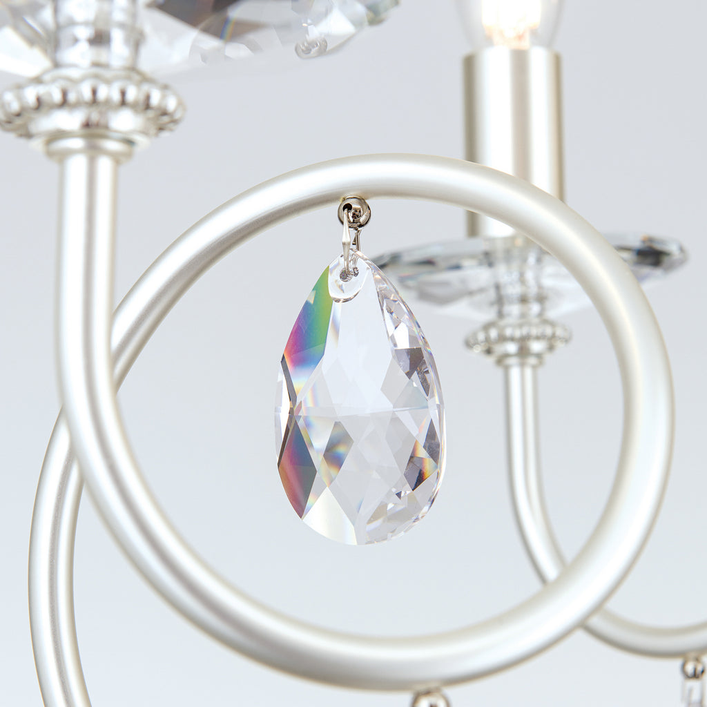 Montert Lysekrone Violetta Swarovski-krystall i rom