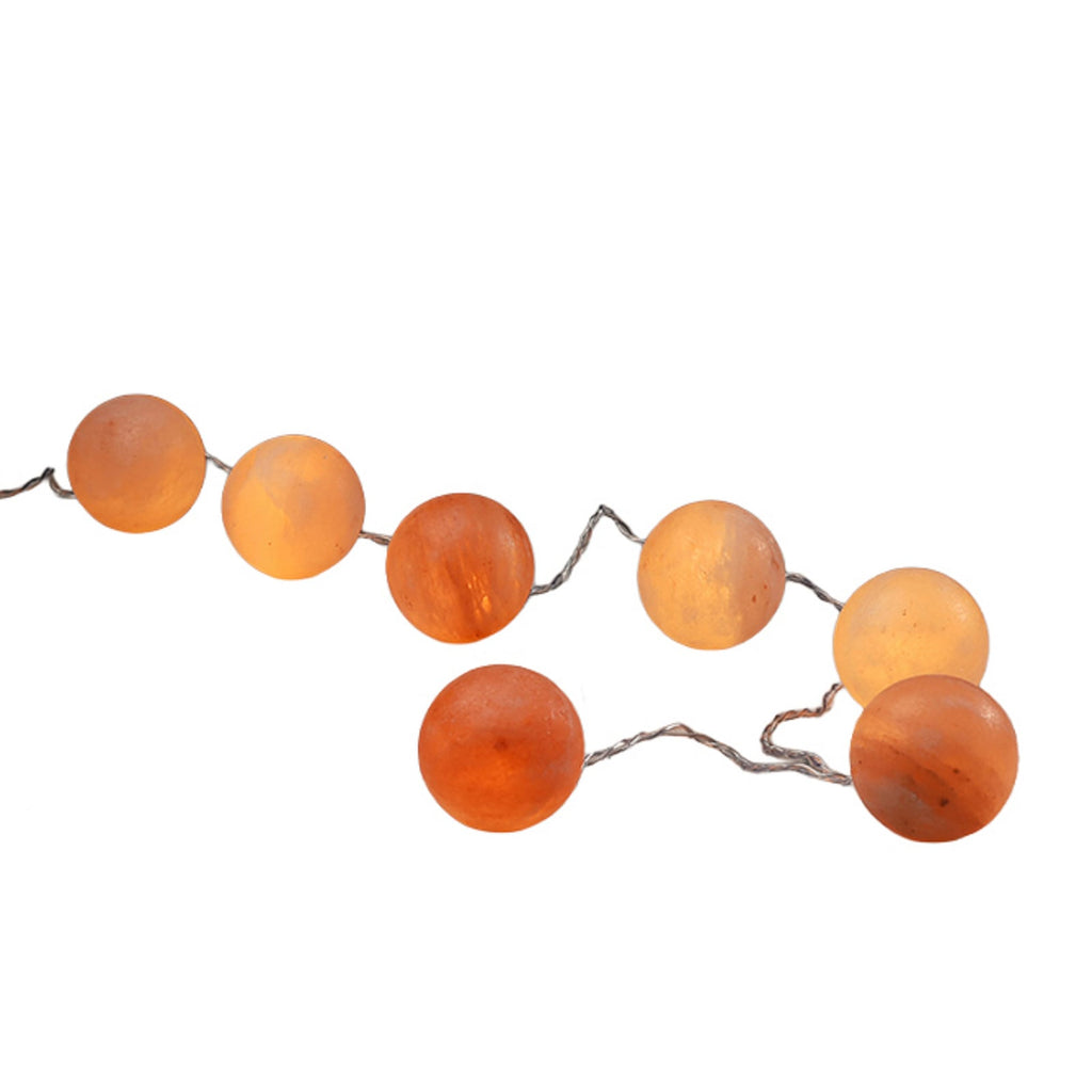 Lyslenke saltkrystall kuleform 8 LED batteridrevet 110 cm detalj