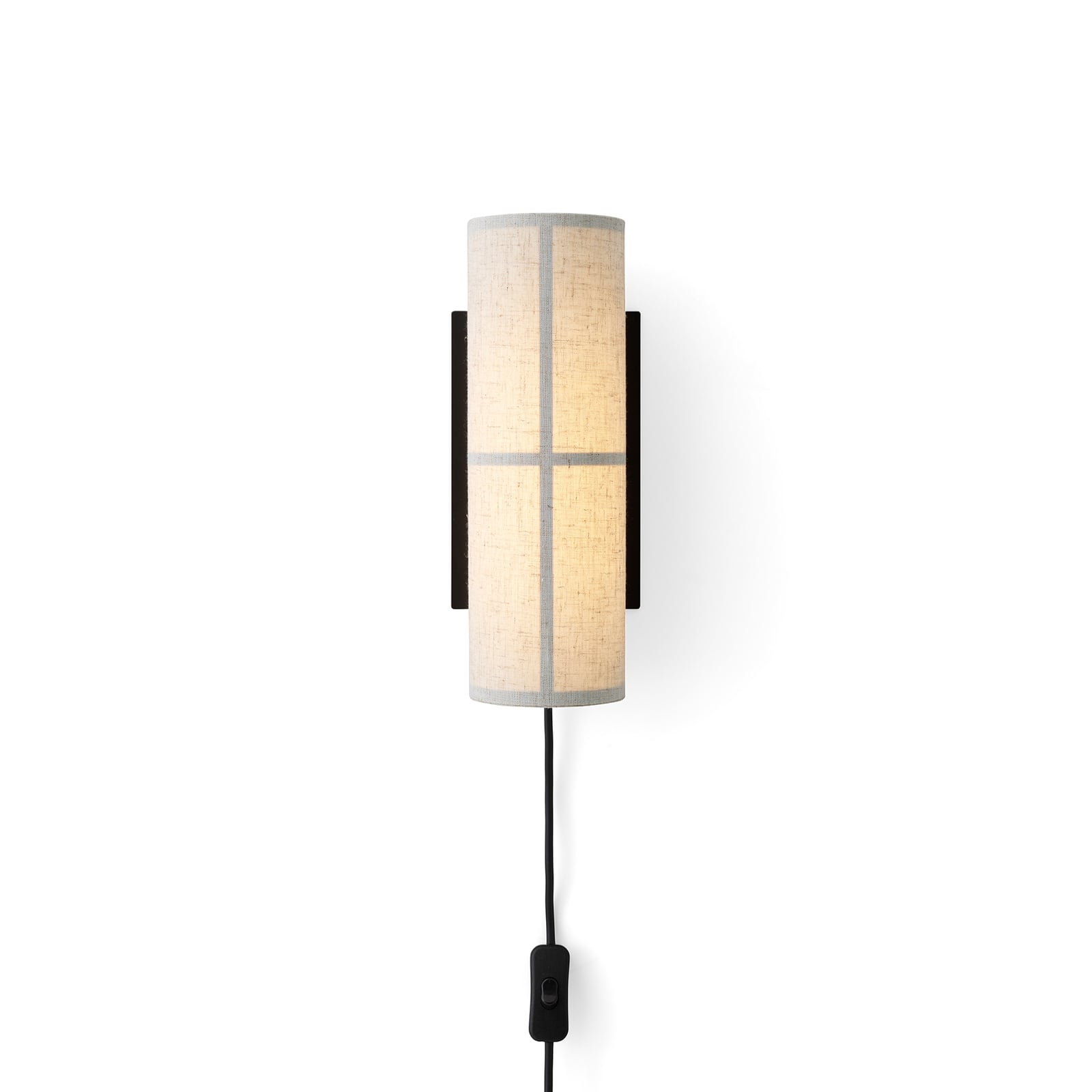Vegglampe Hashira LED lin med støpsel 30 cm natur montert på vegg