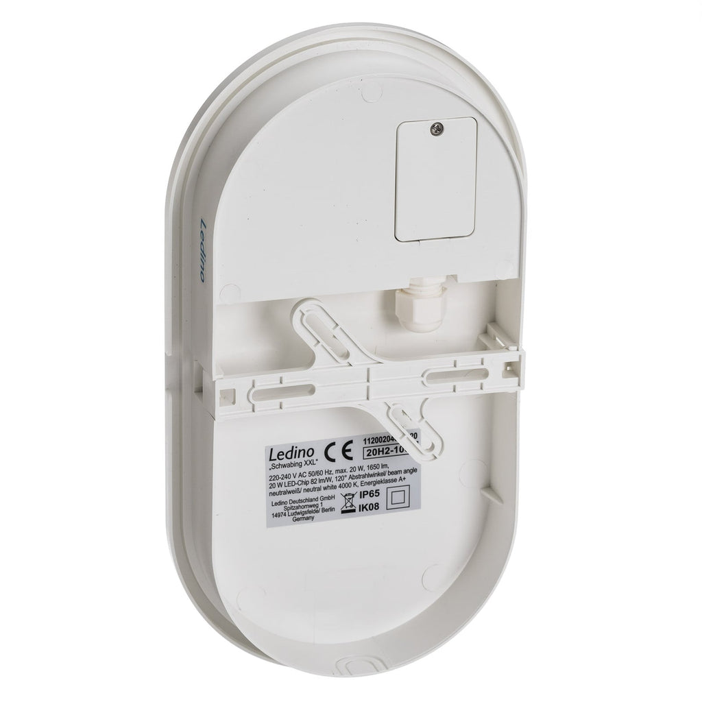 Montering av LED utevegglampe Schwabing XXL oval hvit