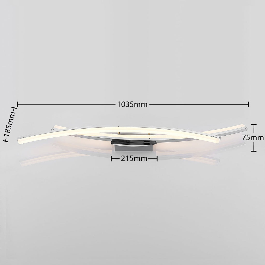 Montert LED taklampe Elarit dimbar krom i stue