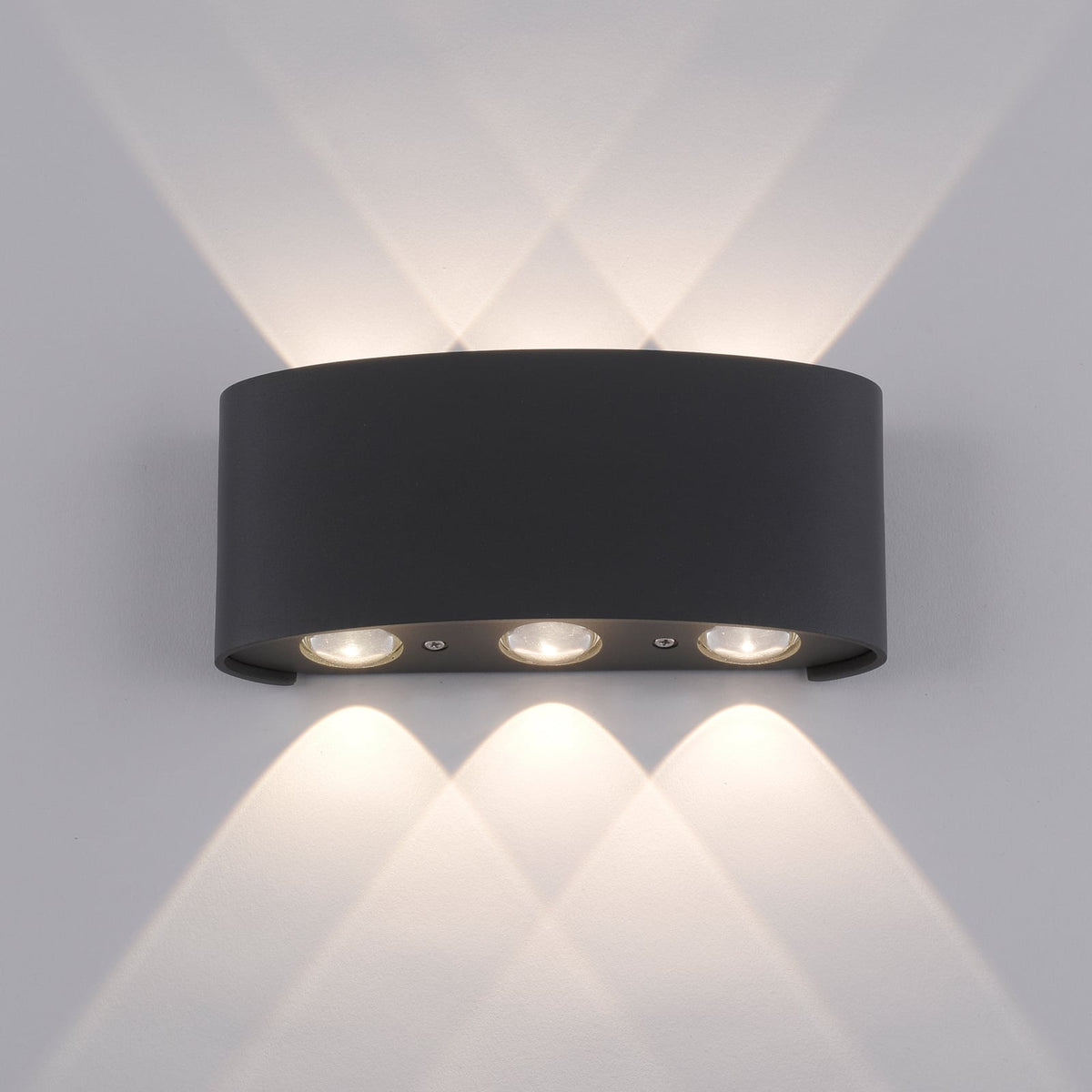 Nærbilde av LED utevegglampe Carlo opp/ned antrasitt