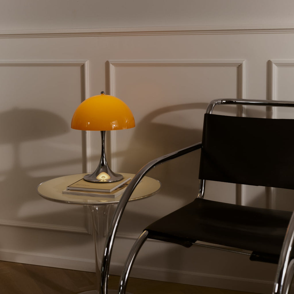 Panthella 250 Portable oppladbar bordlampe opal-oransje IP44 bakside