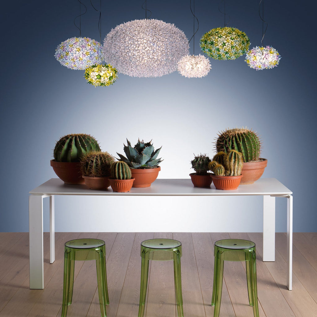 Montert pendellampe Bloom S1 polykarbonat mint i rom