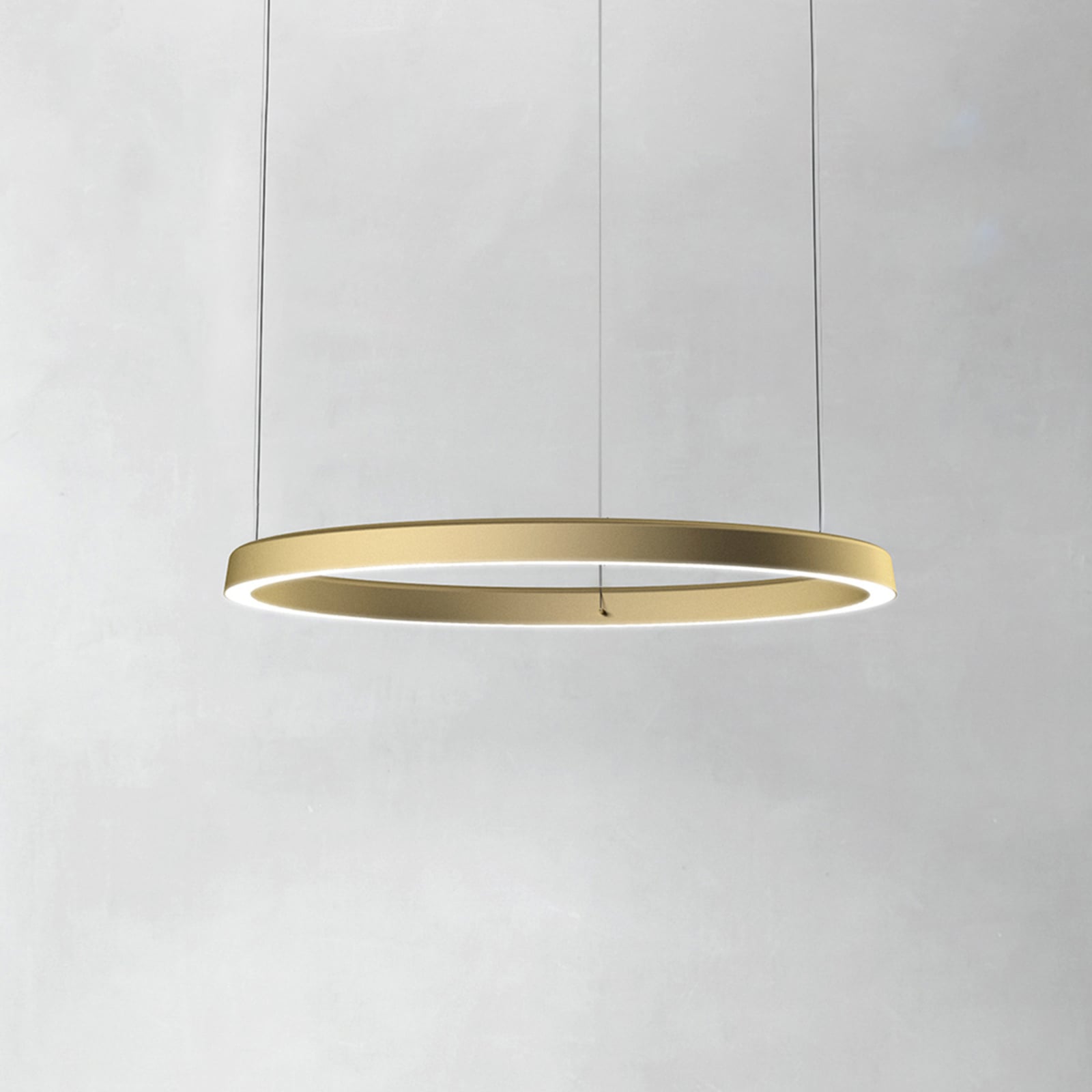Pendellampe Compendium Circle LED dimbar messing Ø72 cm forfra