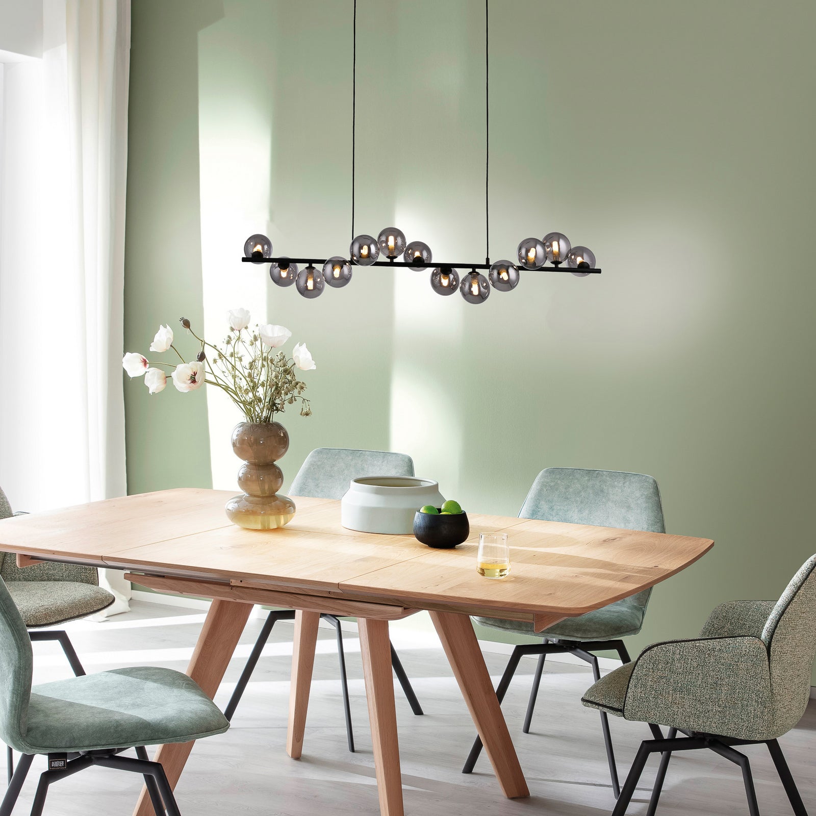 Pendellampe Dubai 13-lys røykglass G9 svart bakside