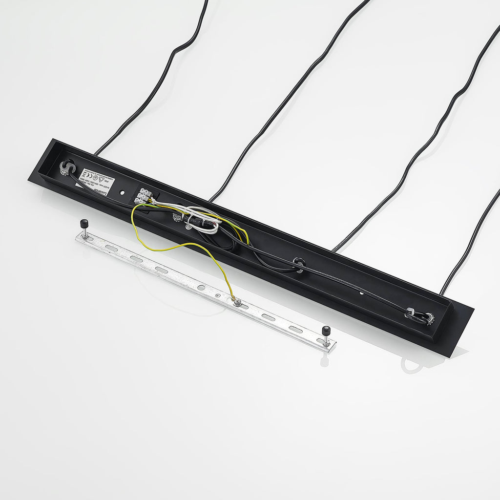 Pendellampe Gesja 4-lys svart E27 73,5 cm med LED-pærer