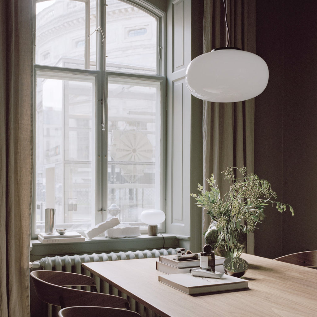 Pendellampe Karl-Johan Large glass aluminium hvit bakside