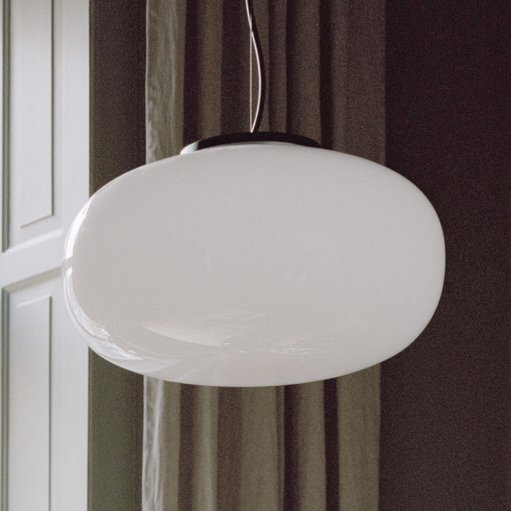 Pendellampe Karl-Johan Large glass aluminium hvit forfra