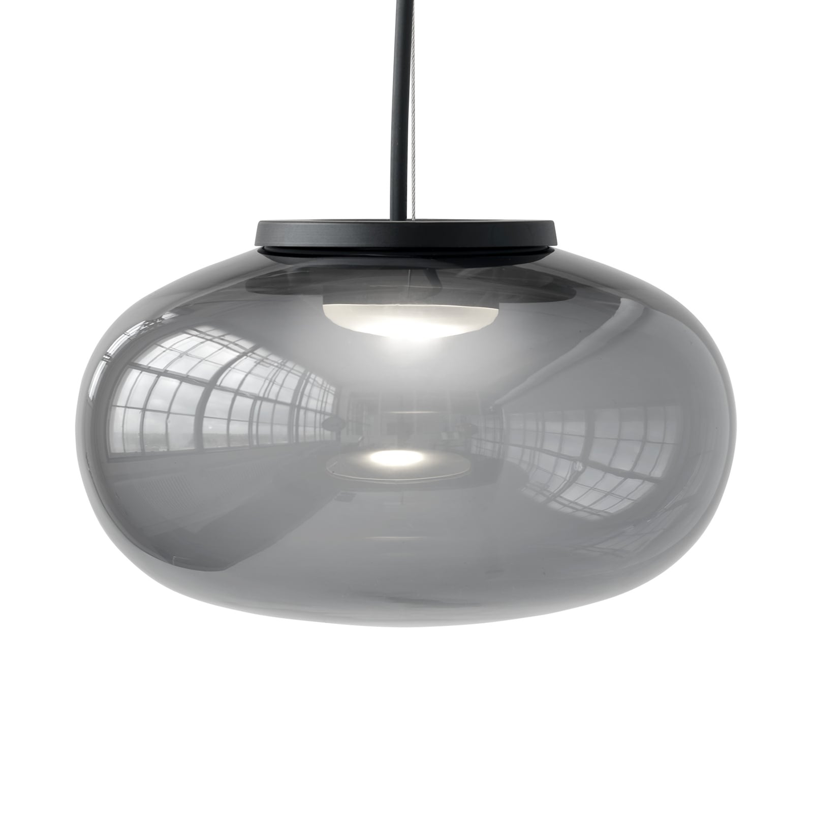 Pendellampe Karl-Johan Small røykgrå glass Ø23 cm detalj