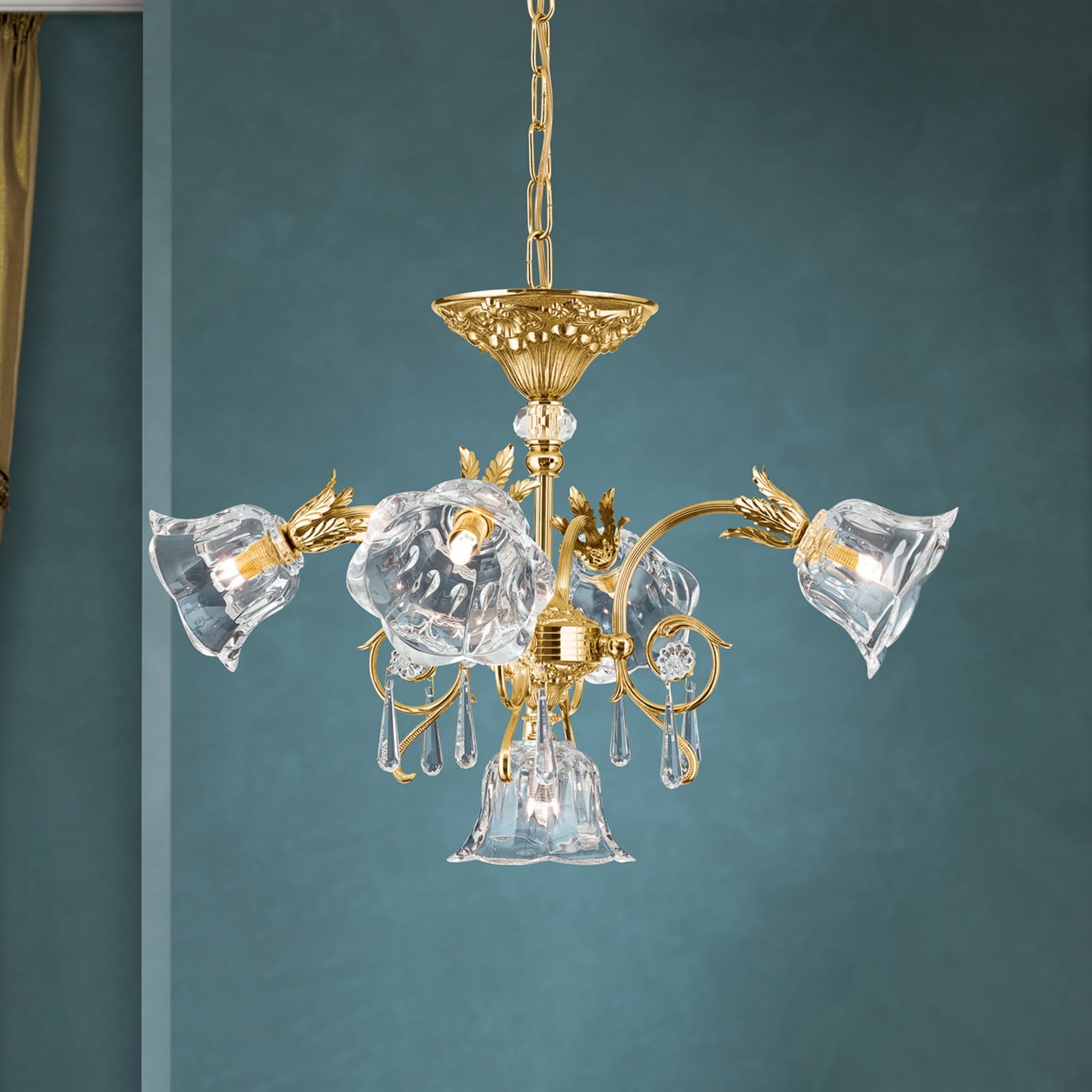 Pendellampe La Boheme 5-lys gull messing krystallglass forfra