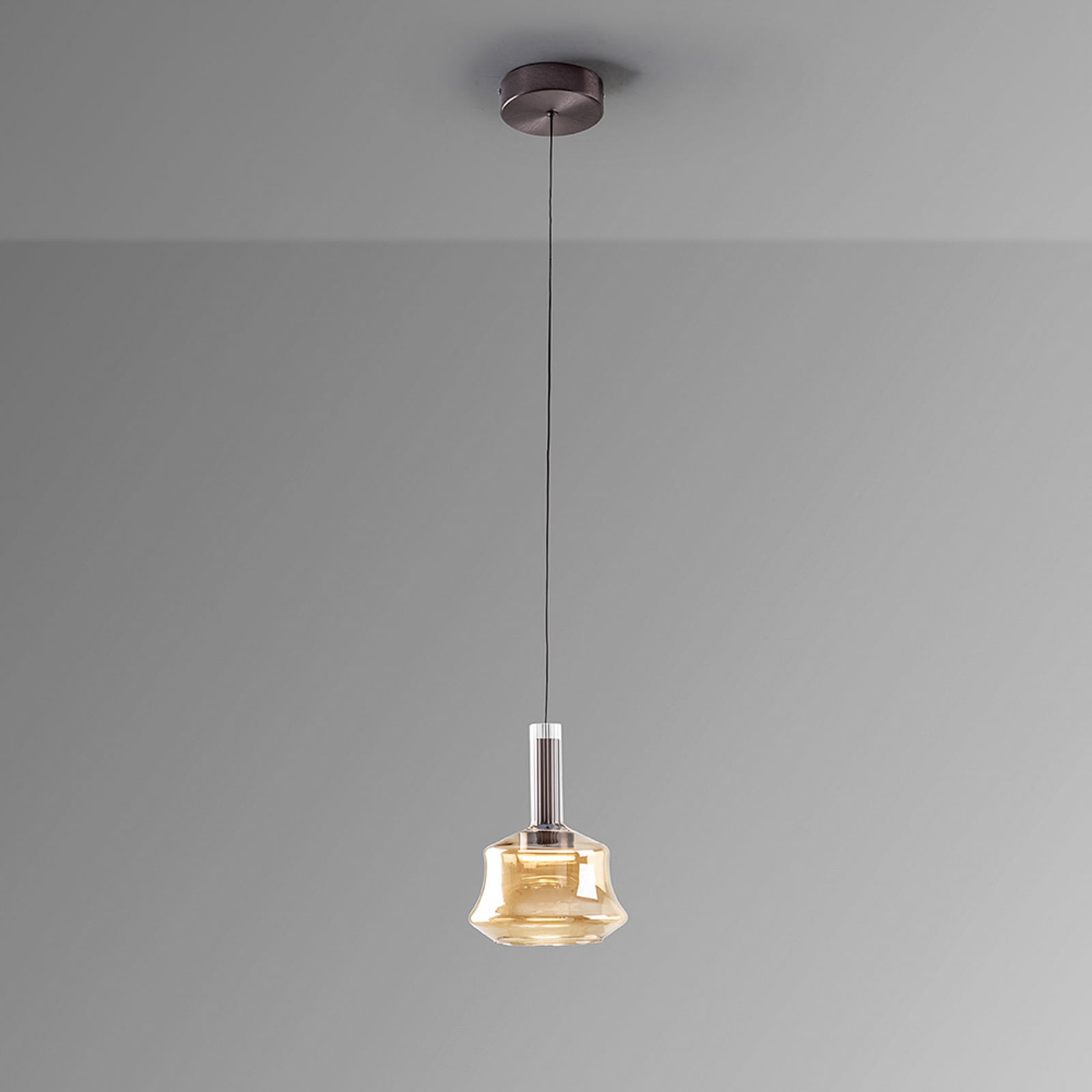 Pendellampe LED dimbar ravfarget glass Ø18 cm Schuller Valencia nærbilde