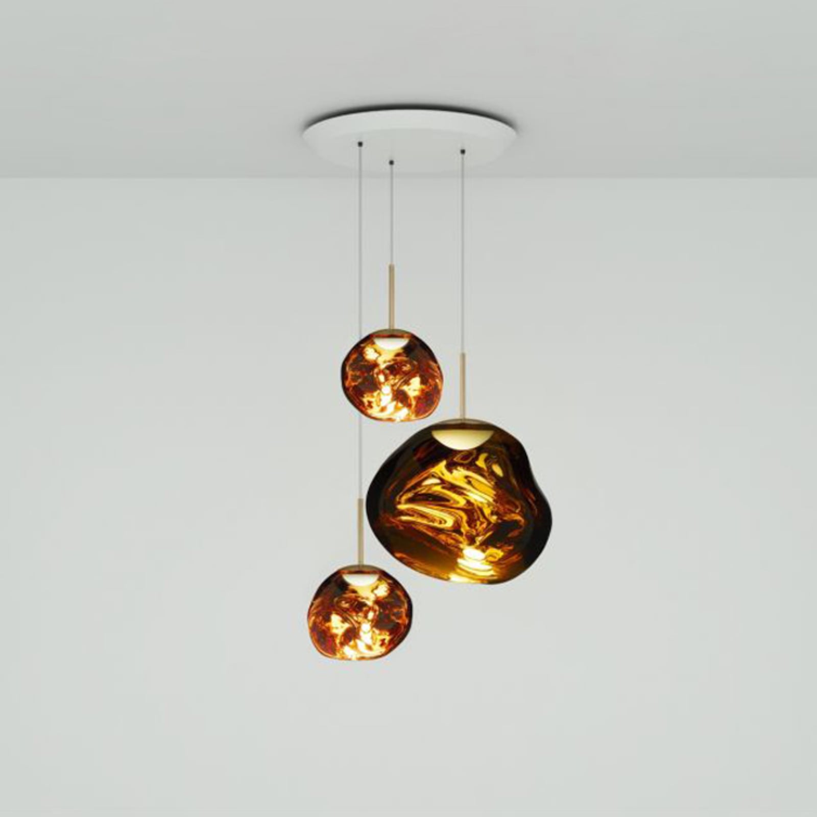 Pendellampe Melt Trio Round 3-lys LED dimbar gull foran