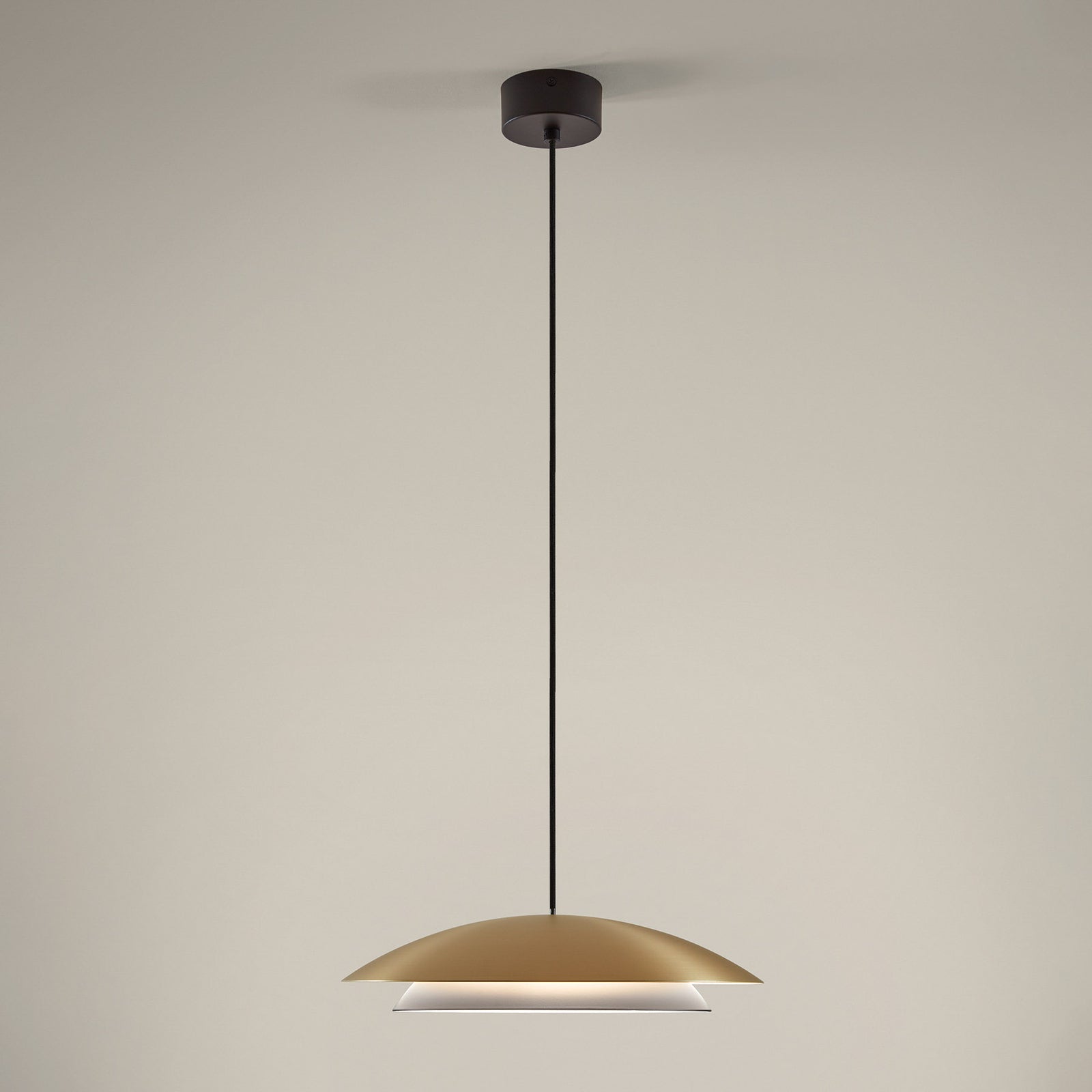 Pendellampe Noway Big dimbar CCT matt gull forfra