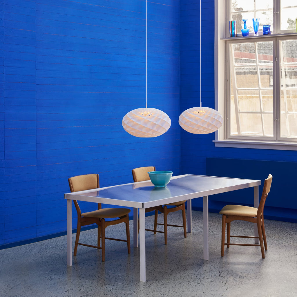 Pendellampe Patera Oval LED dimbar hvit montert i rom