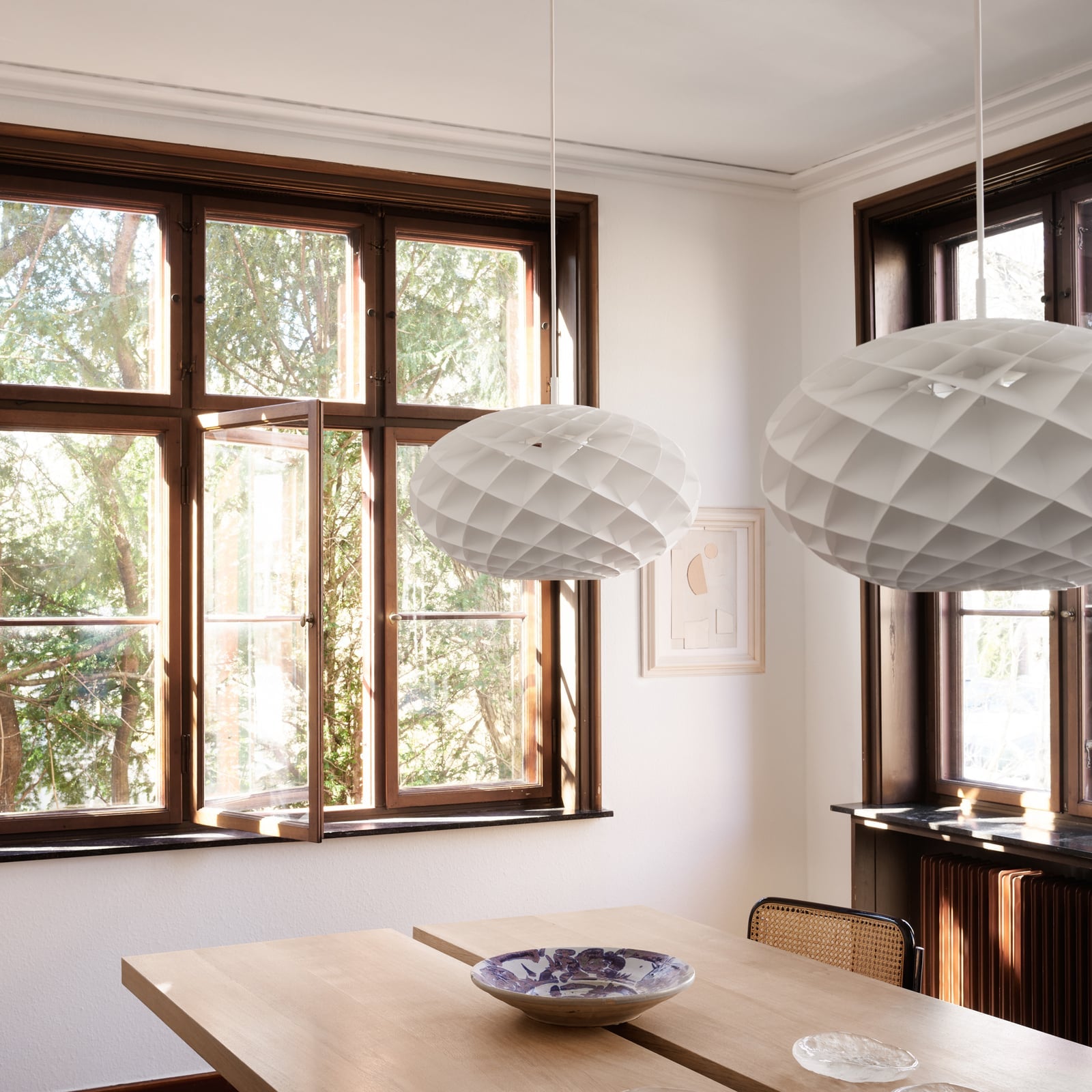Pendellampe Patera Oval LED dimbar hvit sideprofil