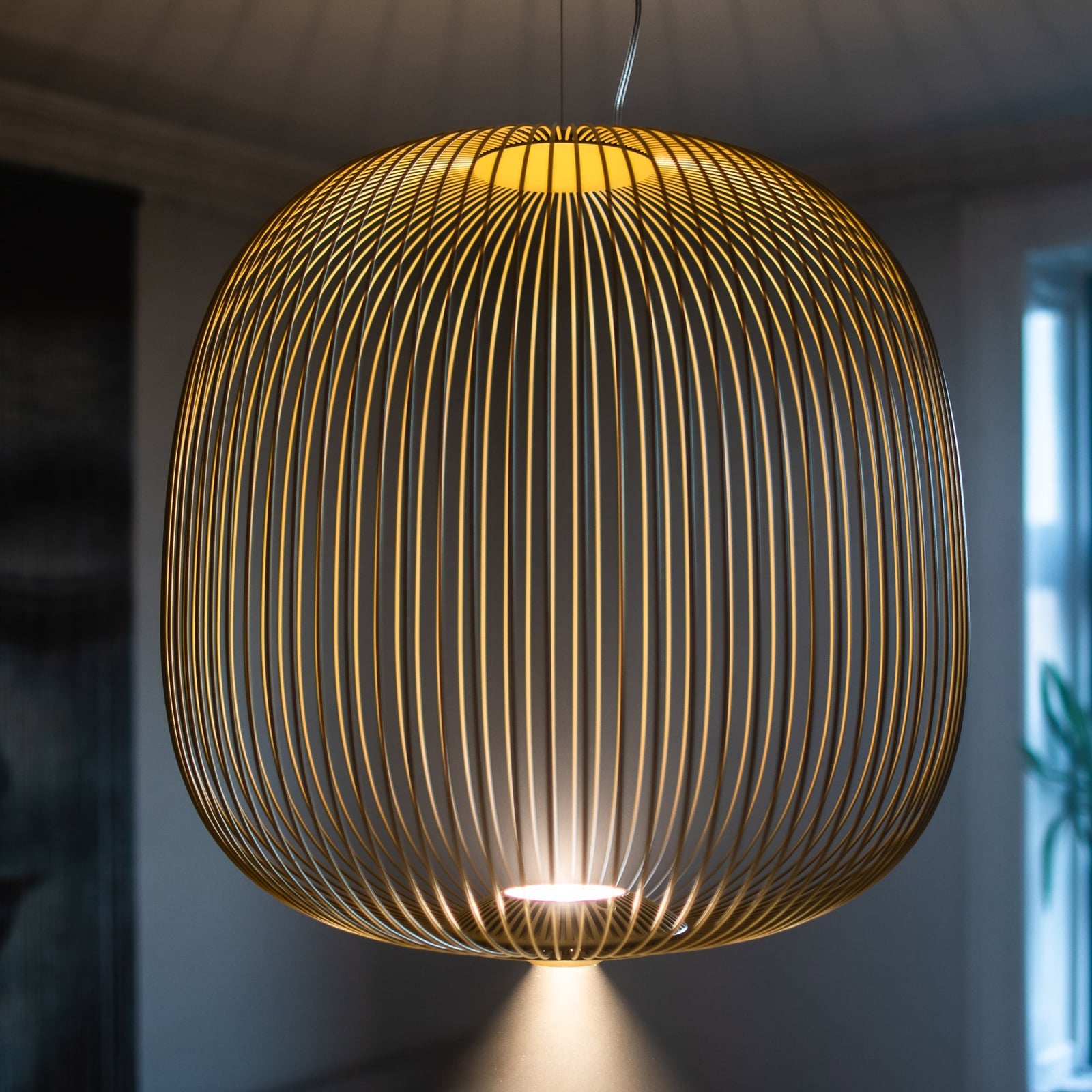 Pendellampe Spokes 2 midi LED dimbar Ø45 cm gull forfra