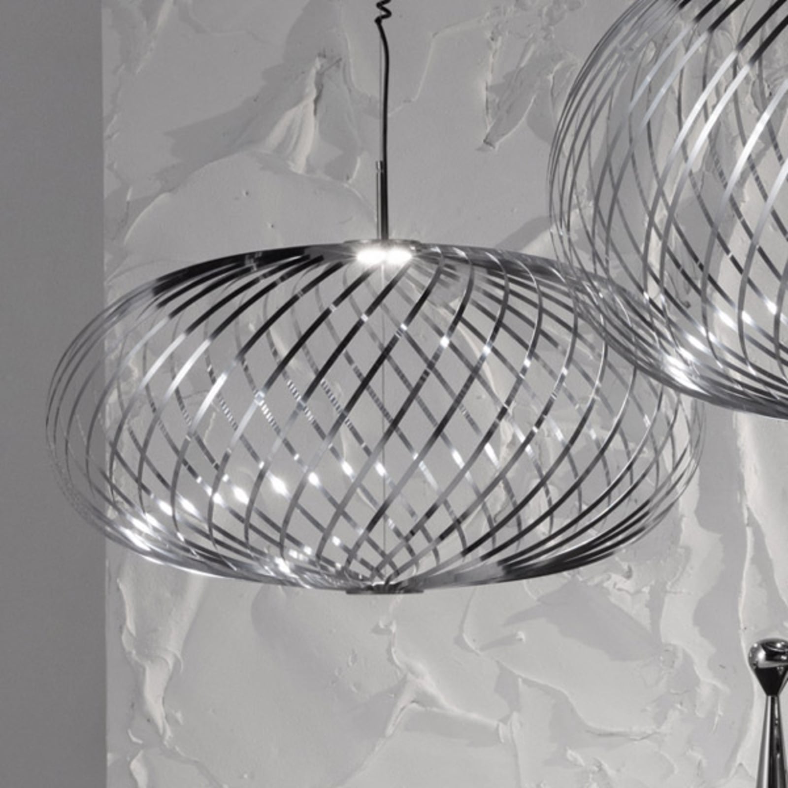 Pendellampe Spring Medium rustfritt stål Ø79 cm dimbar forfra