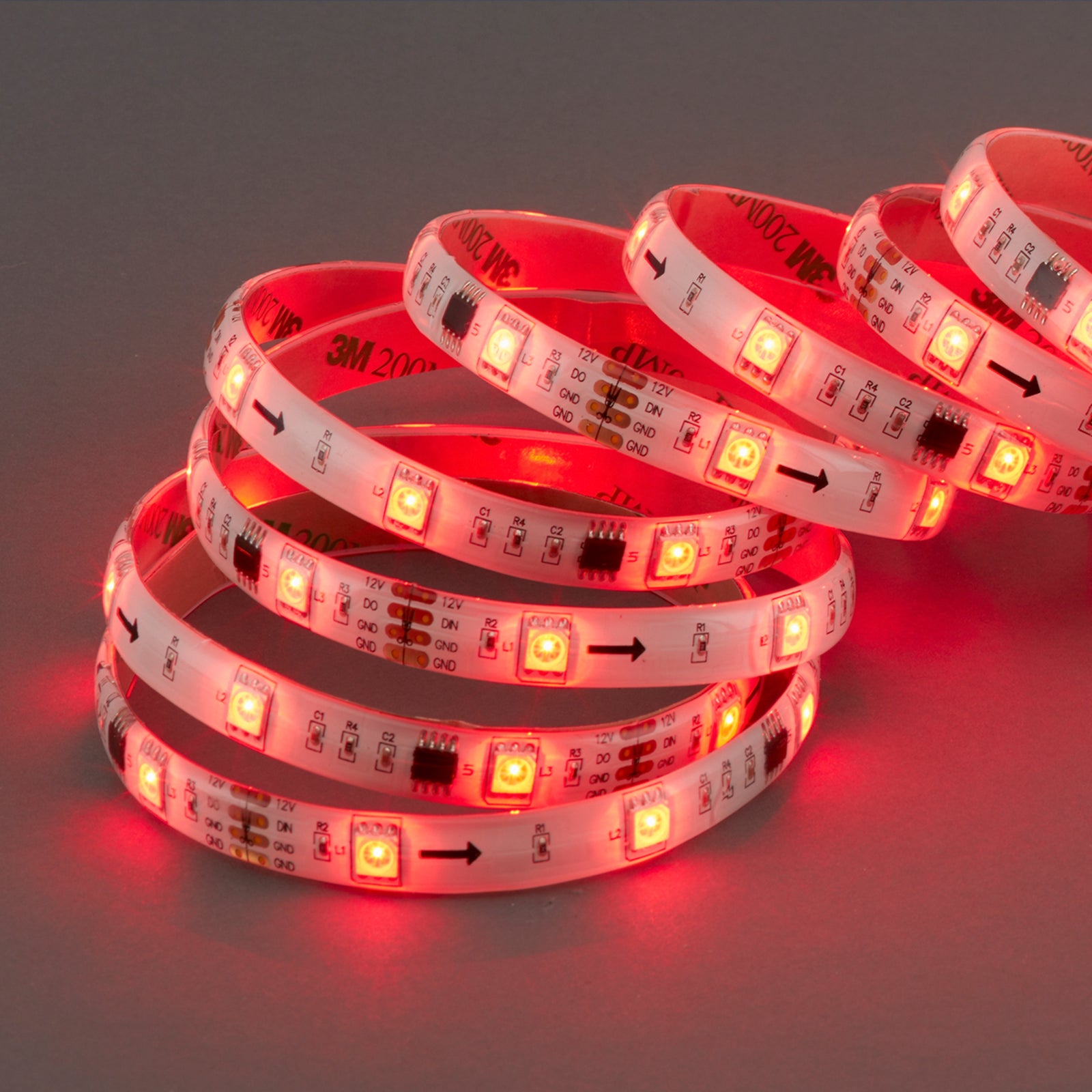 RGB LED-stripe 5m dimbar med fjernkontroll 164 funksjoner - Briloner lys i mørkt rom