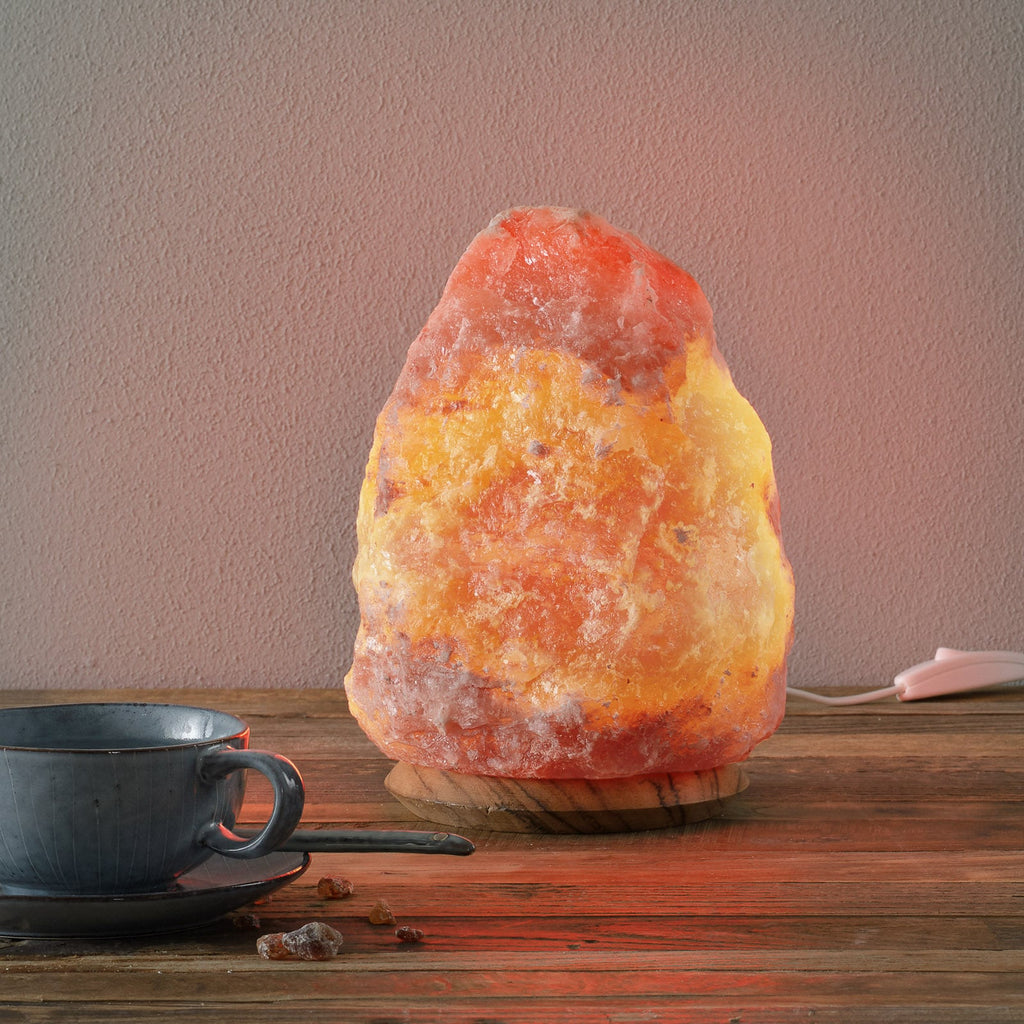 Saltkrystall-bordlampe Rock 4-6 kg h23 cm forfra
