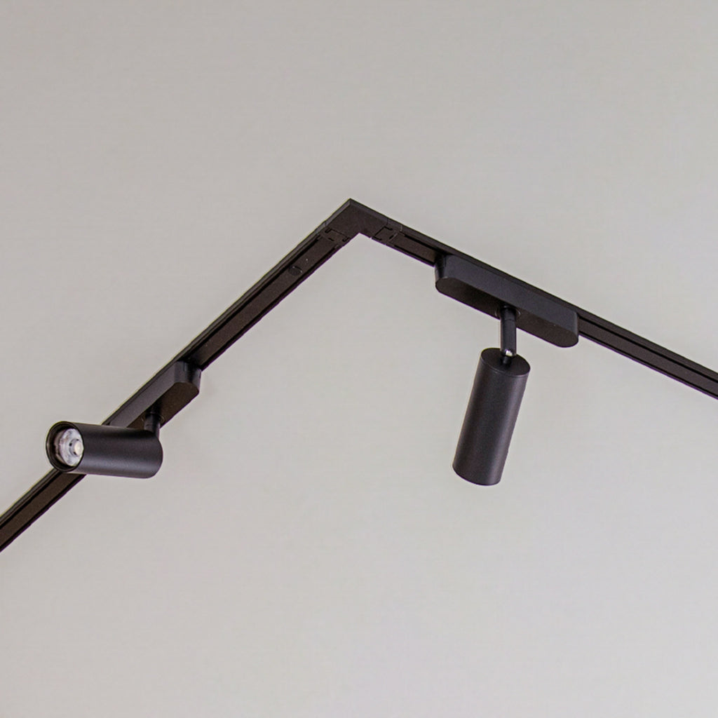 Skinnesystem Lumaro 48V 16 LED-spotter dimbar svart strømtilkobling