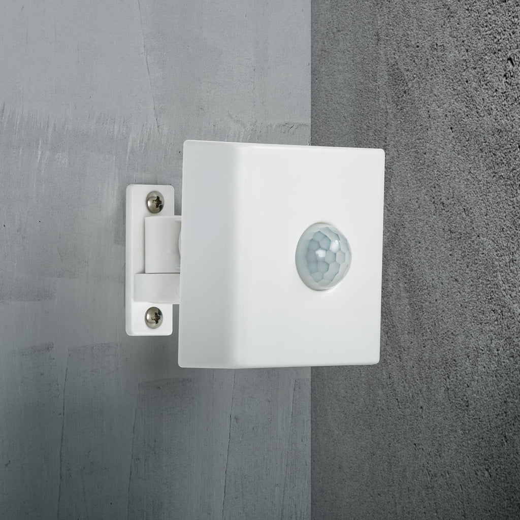 Smart bevegelsessensor og skumringssensor IP54 hvit - Nordlux forfra