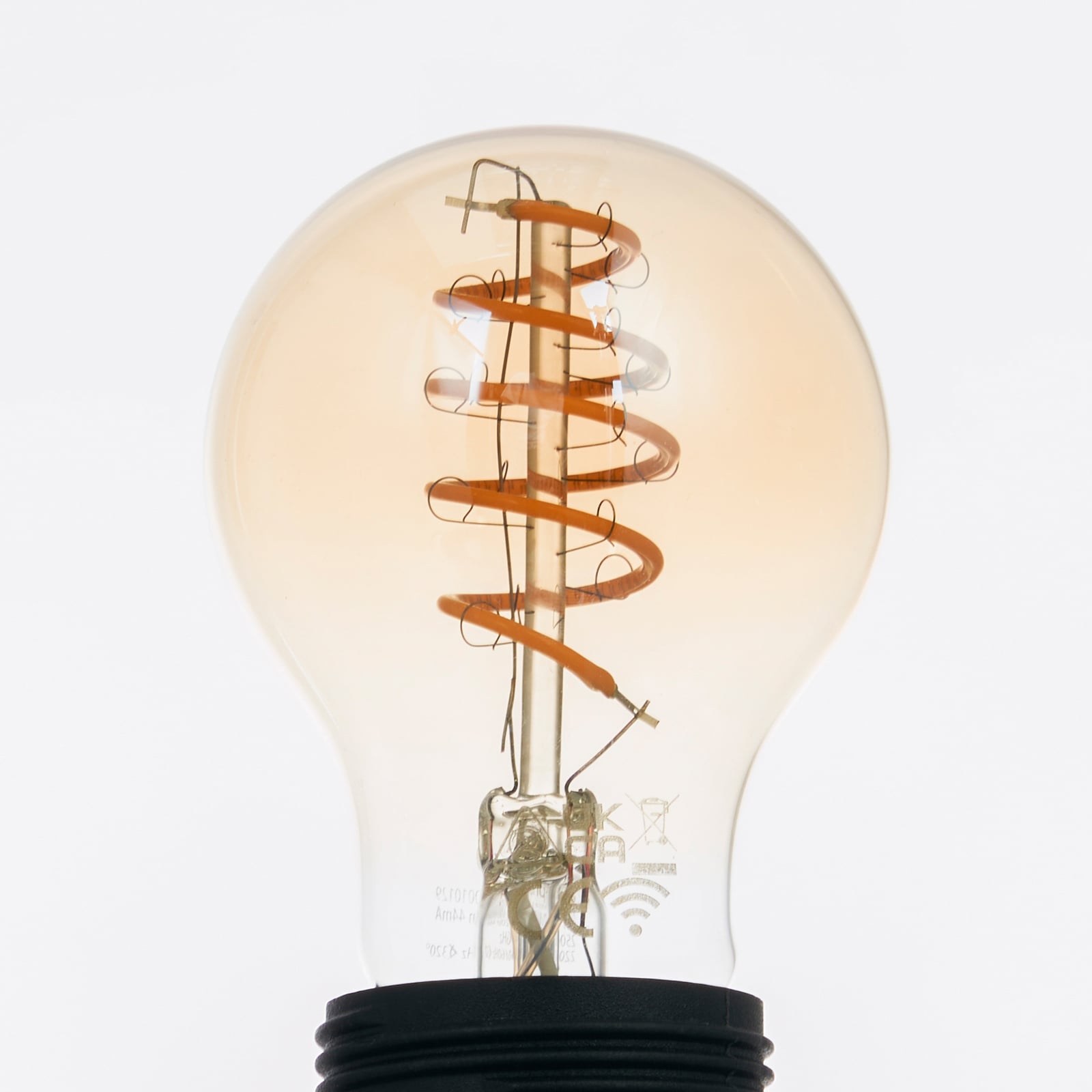 Smart LED filamentpære A60 amber E27 4,9W dimbar LUUMR med emballasje