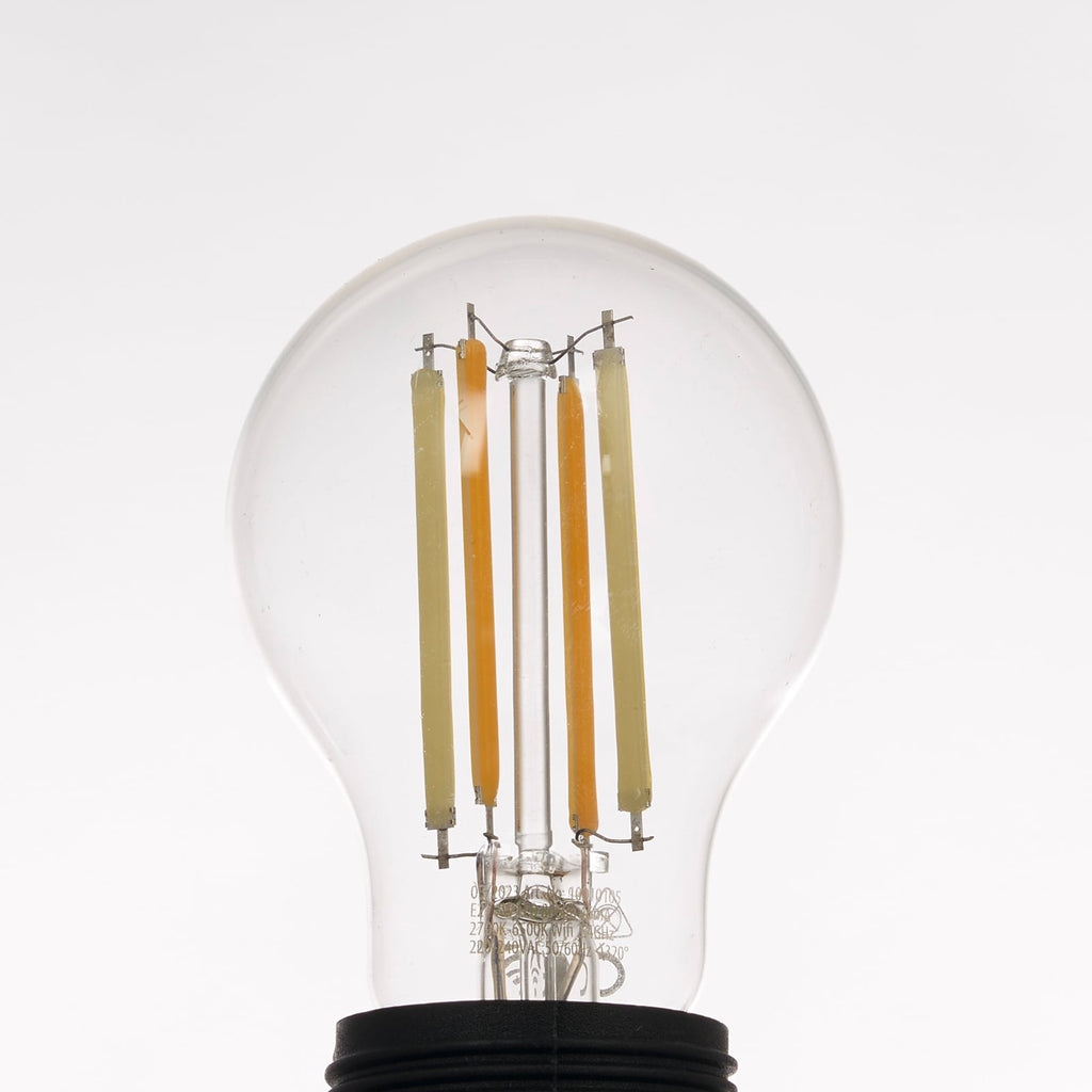 Smart LED filamentpære E27 7W CCT dimbar klar WiFi Tuya LUUMR i bruk