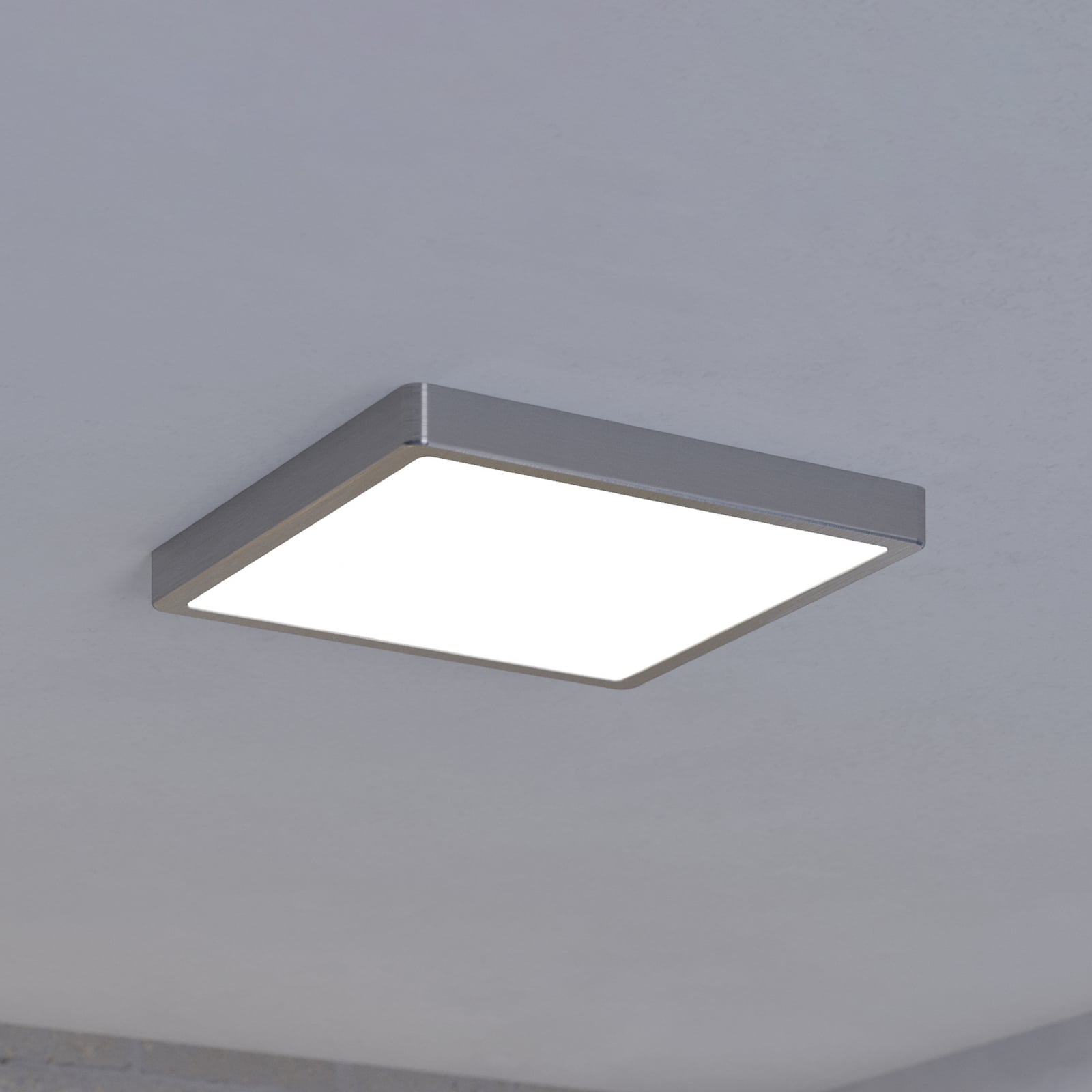 Smart LED taklampe Fueva-Z matt nikkel forfra