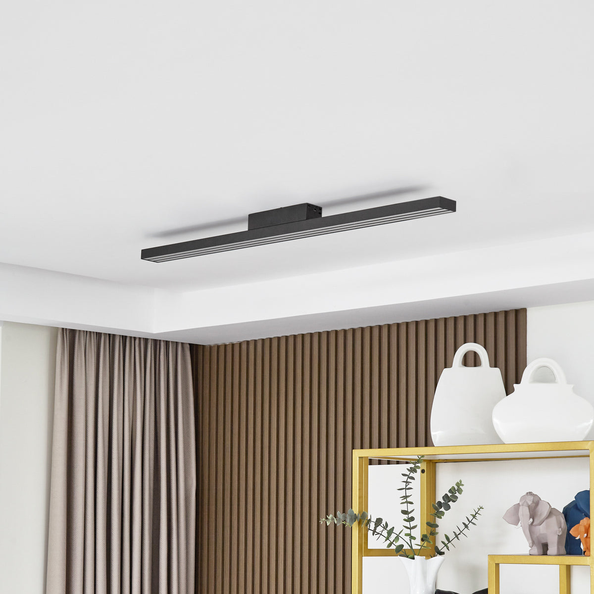 Smart LED-taklampe Leicy svart 100 cm RGB CCT dimbar bakside