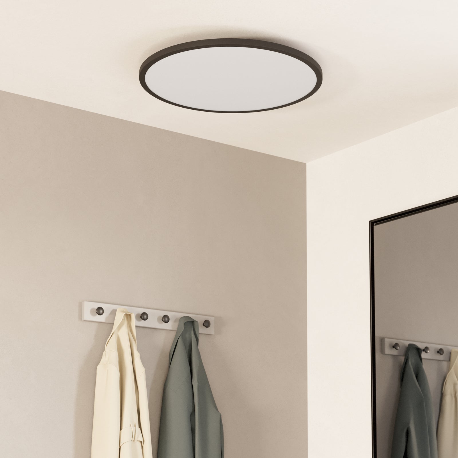 Smart LED-taklampe Sarsina-Z CCT dimbar svart montert i rom