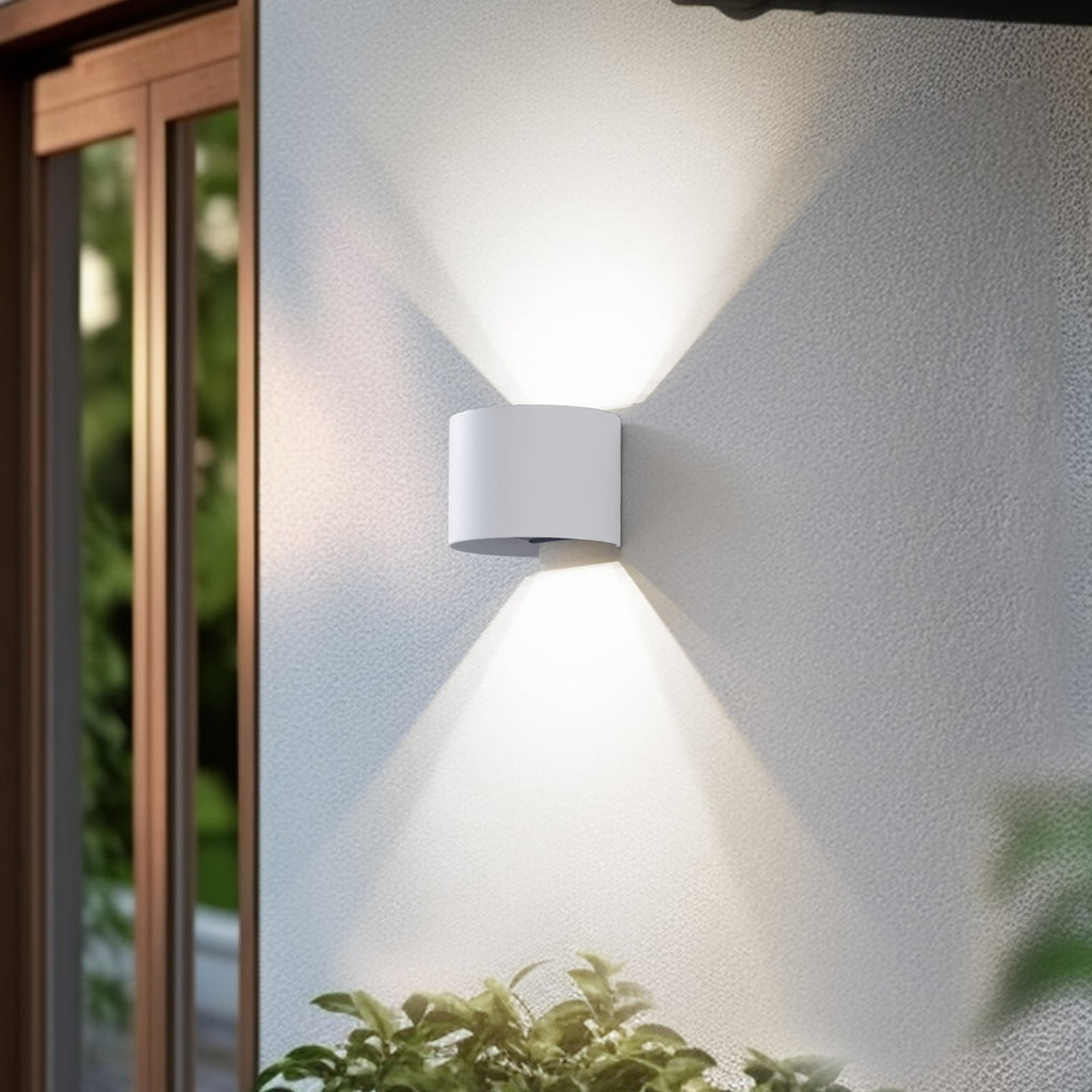 Smart LED utevegglampe Dara rund hvit CCT RGB IP54 foran