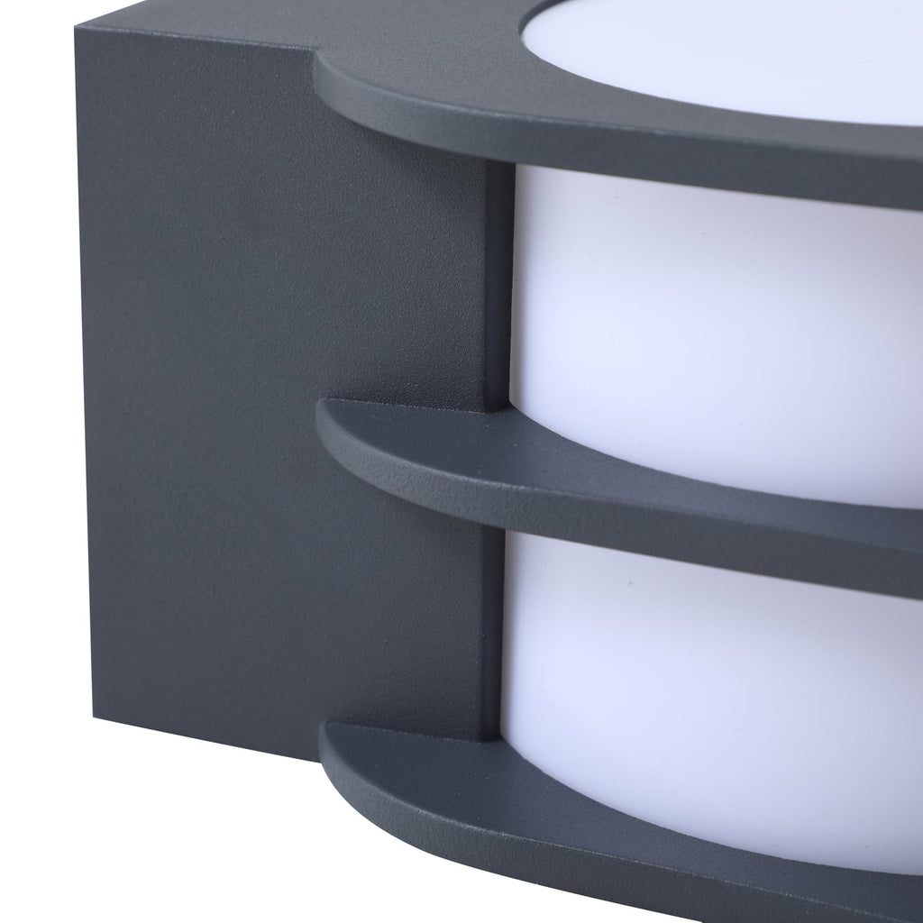 Smart LED utevegglampe Fyra rund CCT RGB dimbar IP54 montert ute