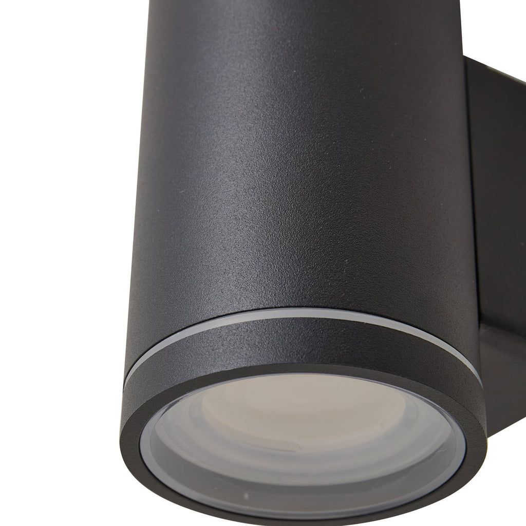 Smart LED utevegglampe Valtin CCT RGB rustfritt stål IP54 detalj av material