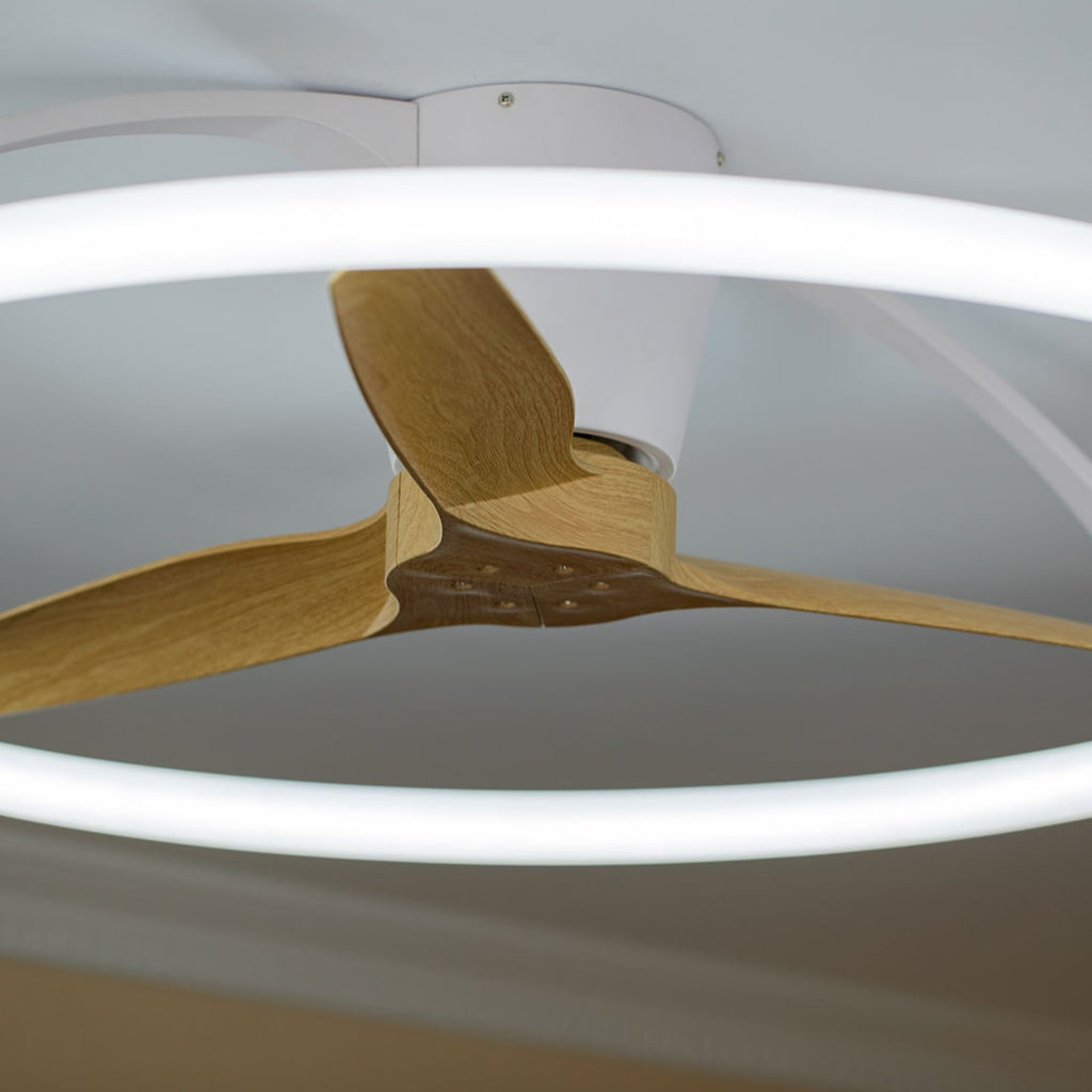 Smart takvifte Nepal LED Bluetooth hvit/bøk fjernkontroll