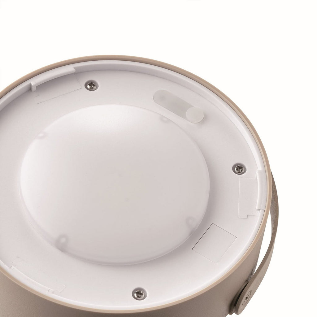 Solcelle-bordlampe Coupar sandfarget plast 22 cm med USB-ladekabel