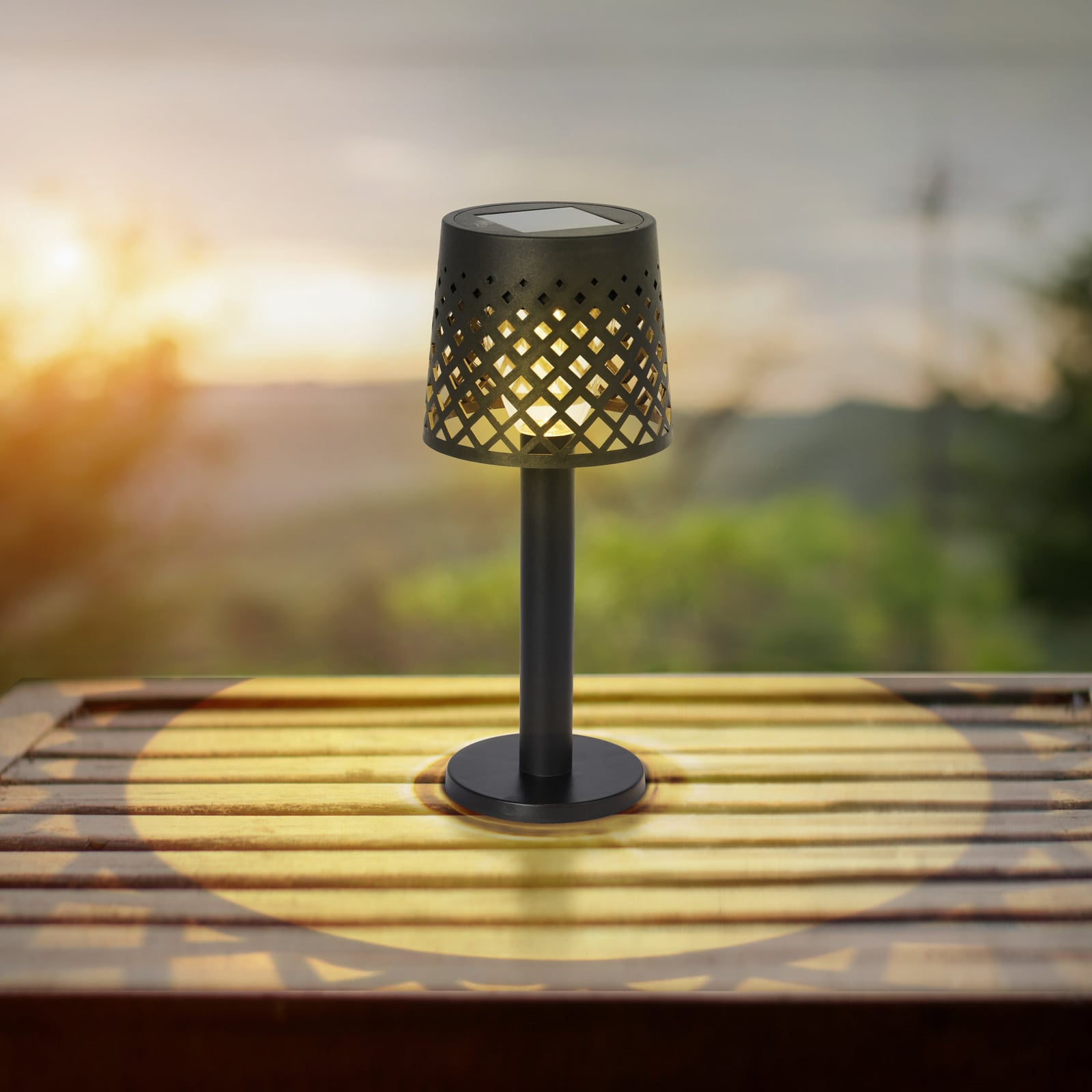 Solcelle bordlampe svart plast Ø9 cm IP44 varmhvit forfra